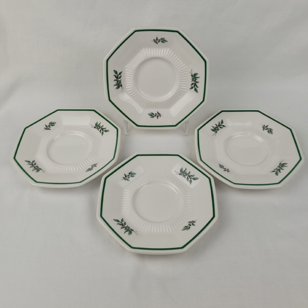 Nikko Christmastime Octagonal Saucers Set of 4 Holly Berry Green Trim Japan